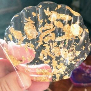 🄷🄰🄽🄳🄲🅁🄰🄵🅃🄴🄳 🄶🄾🄻🄳 🅂🄴🄰🅂🄷🄴🄻🄻 🄿🄰🄿🄴🅁🅆🄴🄸🄶🄷🅃